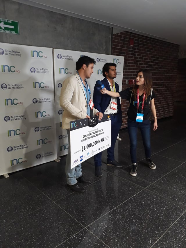 Ganadores del Primer lugar INCmty Acelerator 2017 IZA BC 3.jpg