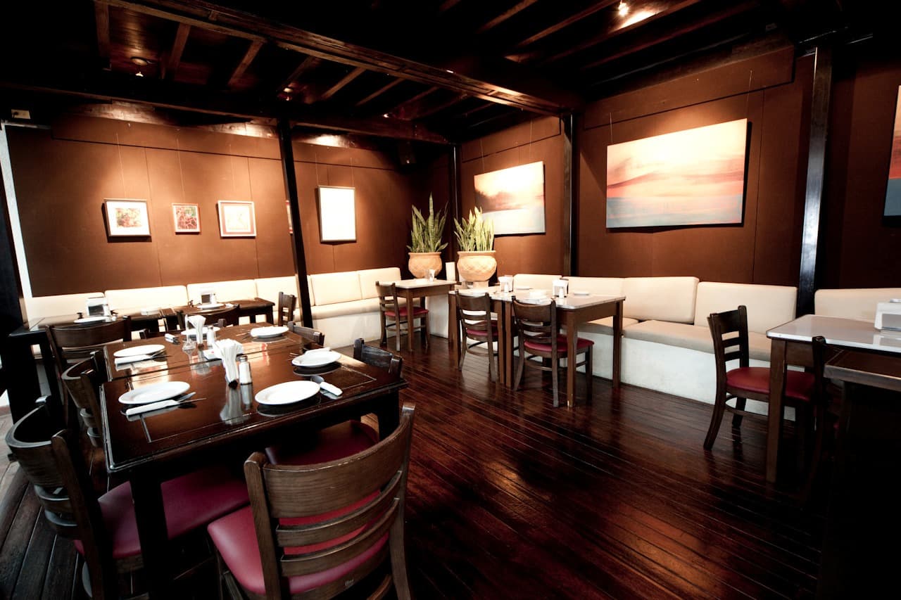 La Divina Restoran Cantina IZA Business Centers Te Consiente (3)