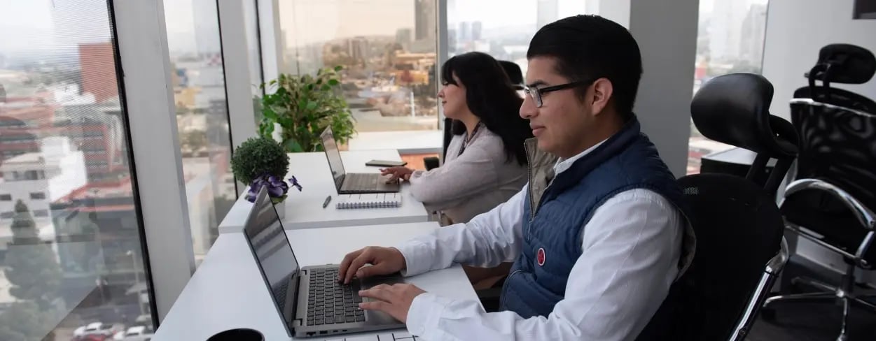 monta-tu-negocio-este-ano-en-oficinas-equipadas-1