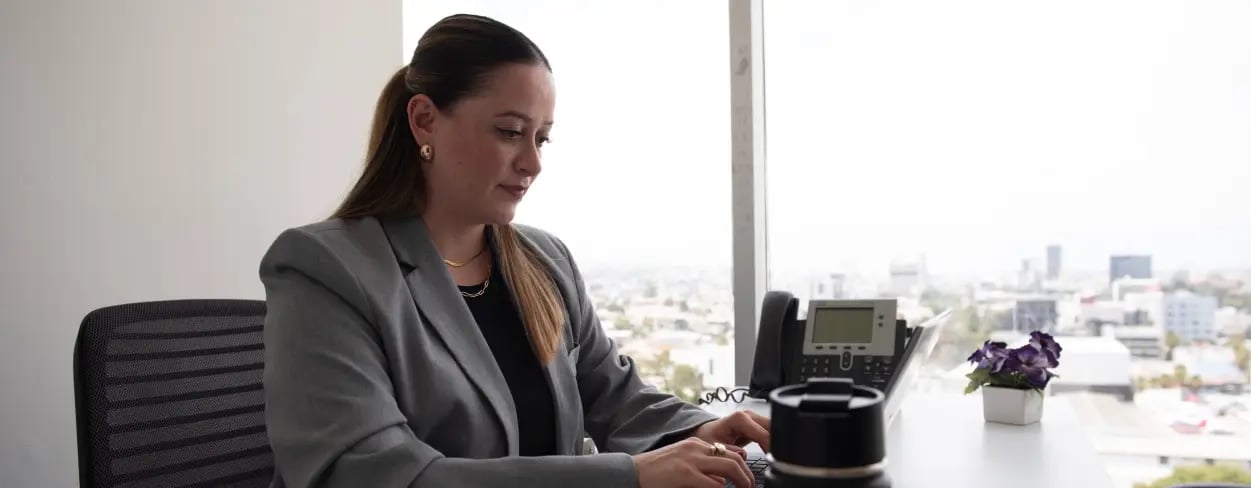 monta-tu-negocio-este-ano-en-oficinas-equipadas-2